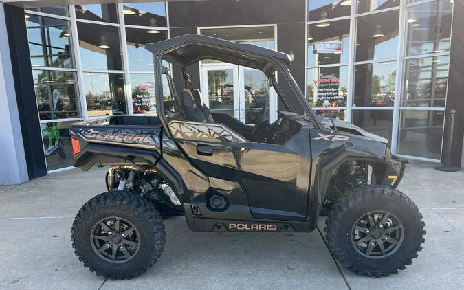 2023 Polaris Industries GENERAL XP 1000 Premium Black Crystal