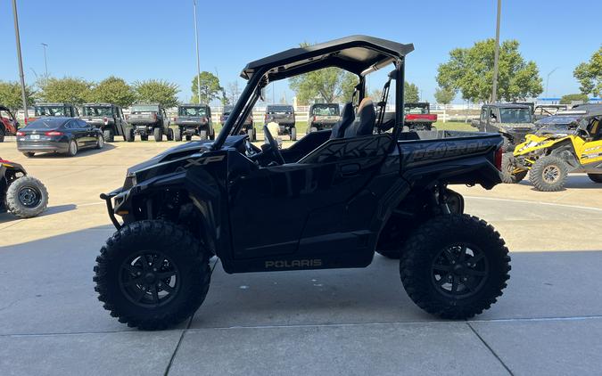 2023 Polaris Industries GENERAL XP 1000 Premium Black Crystal