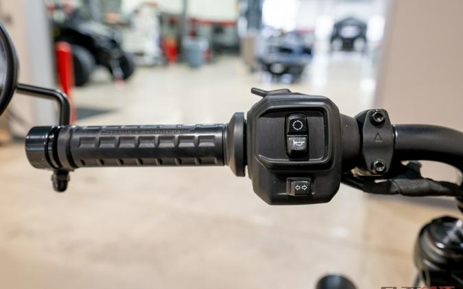 2023 975 NIGHTSTER (NEW LIKE) - Harley-Davidson®