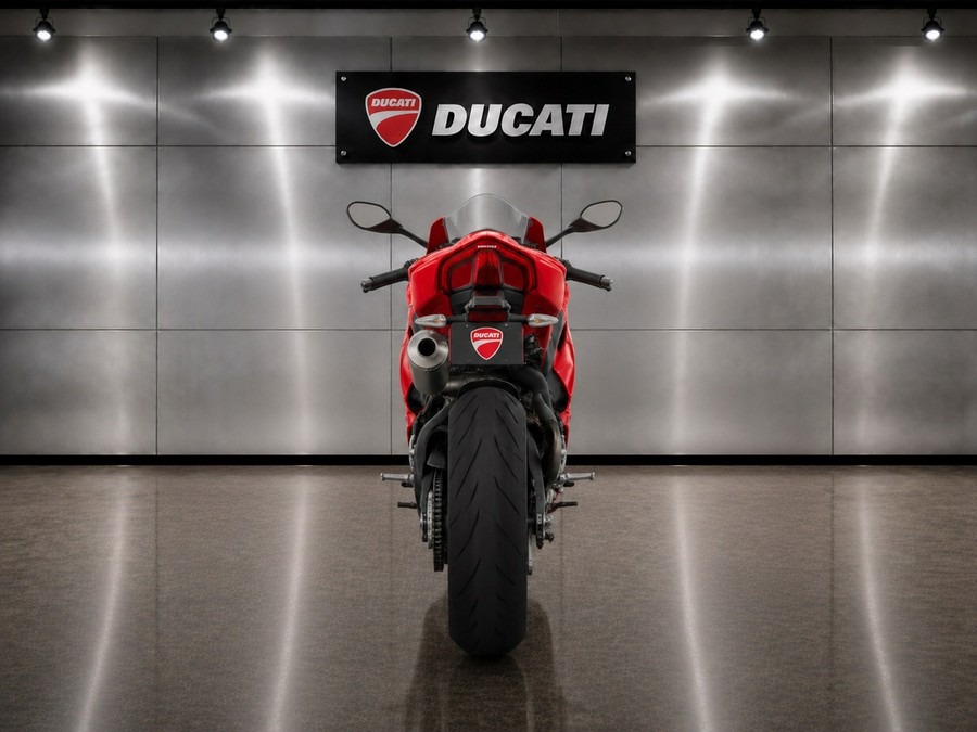 2026 DUCATI PANIGALE V2 896