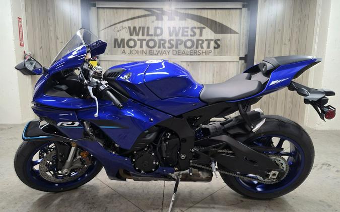 2026 Yamaha YZF-R1