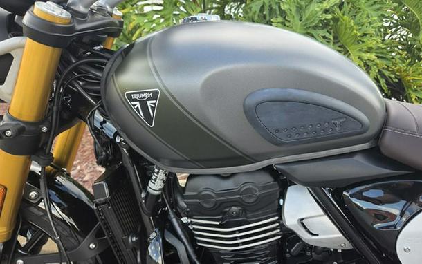 2027 TRIUMPH Scrambler 400 X Matte PewterGrey/Matte Khaki Green
