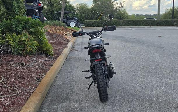 2027 TRIUMPH Scrambler 400 X Matte PewterGrey/Matte Khaki Green
