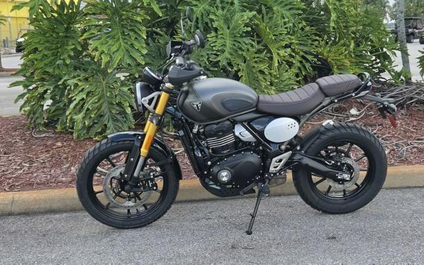 2027 TRIUMPH Scrambler 400 X Matte PewterGrey/Matte Khaki Green