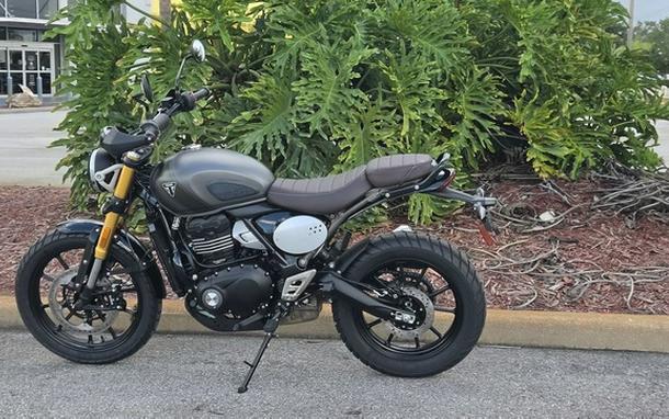 2027 TRIUMPH Scrambler 400 X Matte PewterGrey/Matte Khaki Green
