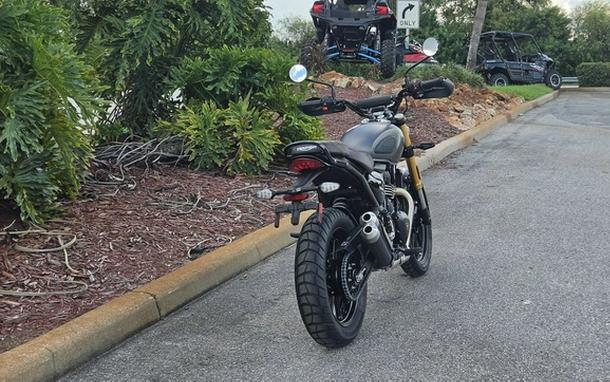 2027 TRIUMPH Scrambler 400 X Matte PewterGrey/Matte Khaki Green