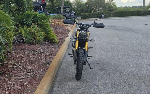 2027 TRIUMPH Scrambler 400 X Matte PewterGrey/Matte Khaki Green