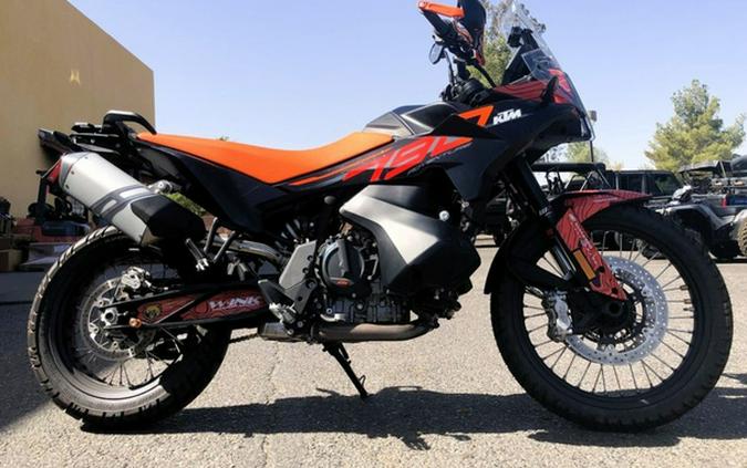 2024 KTM 790 Adventure