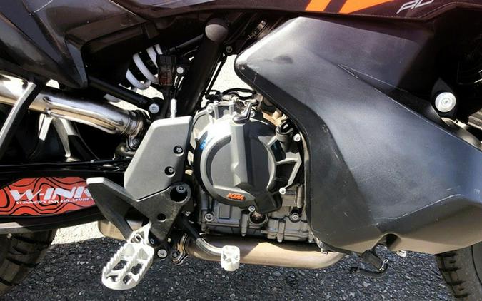 2024 KTM 790 Adventure
