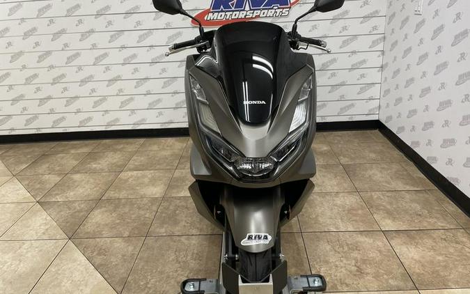 2023 Honda® PCX