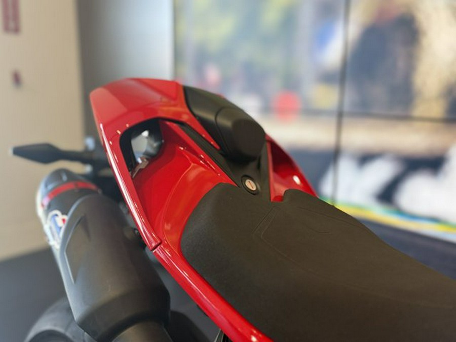 2025 Ducati PANIGALE V2S