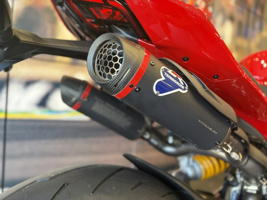 2025 Ducati PANIGALE V2S