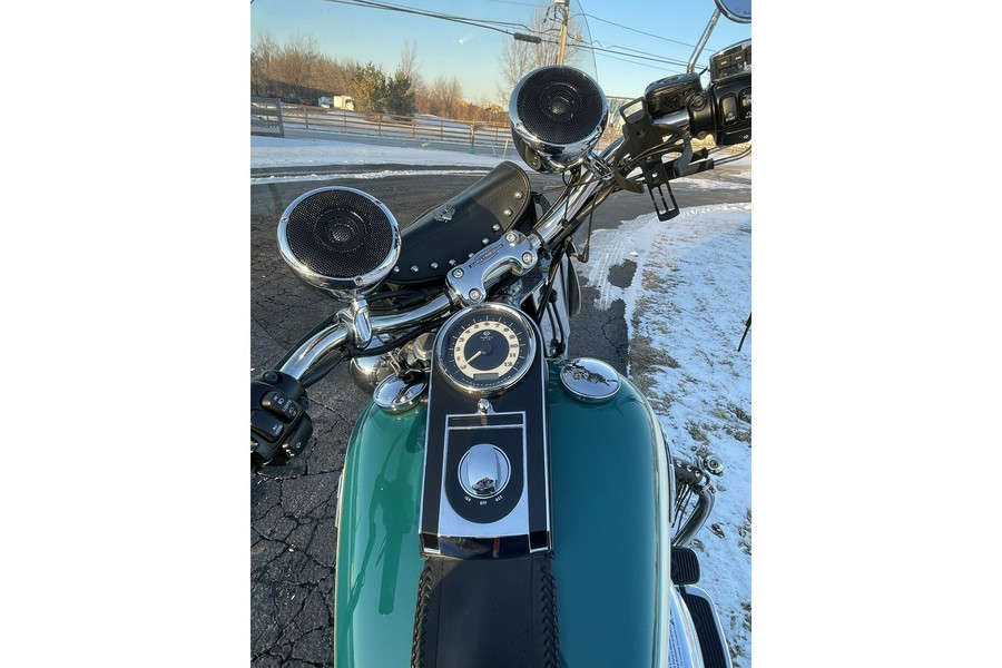 2009 Harley-Davidson® FLSTN SOFTAIL DELUXE