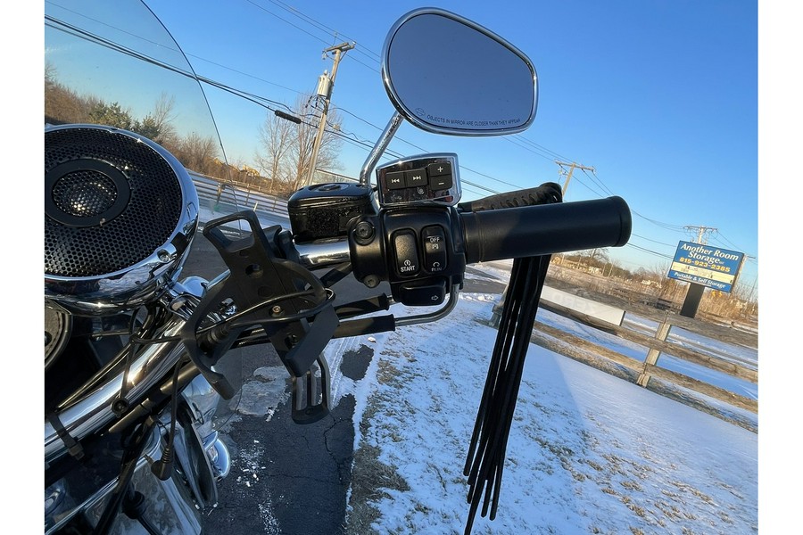 2009 Harley-Davidson® FLSTN SOFTAIL DELUXE