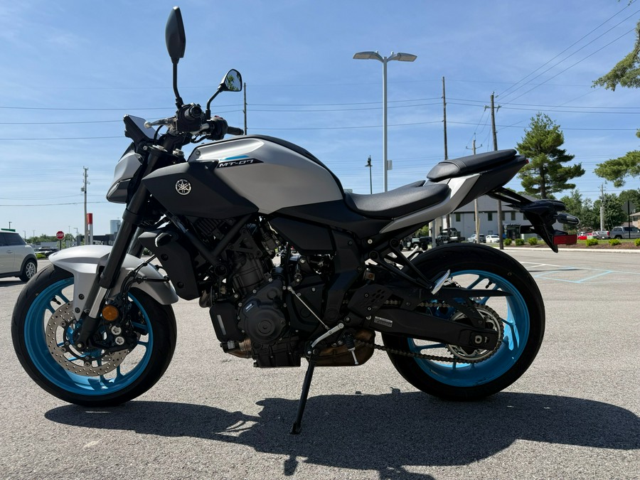 2025 Yamaha MT-07