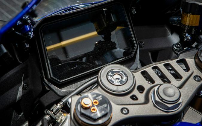 2027 Yamaha YZF-R9