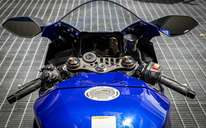 2027 Yamaha YZF-R9