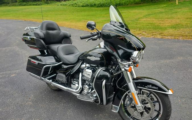 2017 Harley-Davidson Ultra Limited FIREFGHTR BLACK W/PINSTRIPE