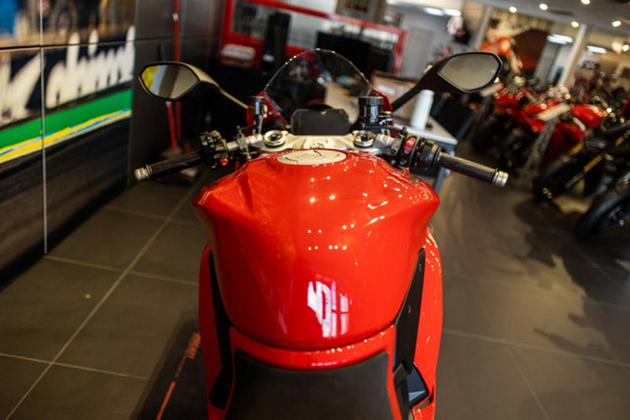 2025 Ducati PANIGALE V2S