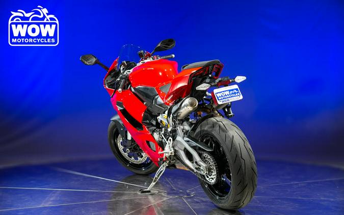 2025 Ducati PANIGALE V2