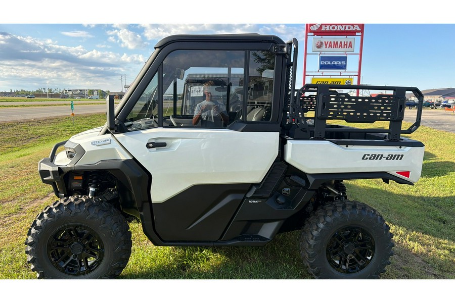 2027 DEFENDERXU LIMITED HD11 (7PVA) - Can-Am