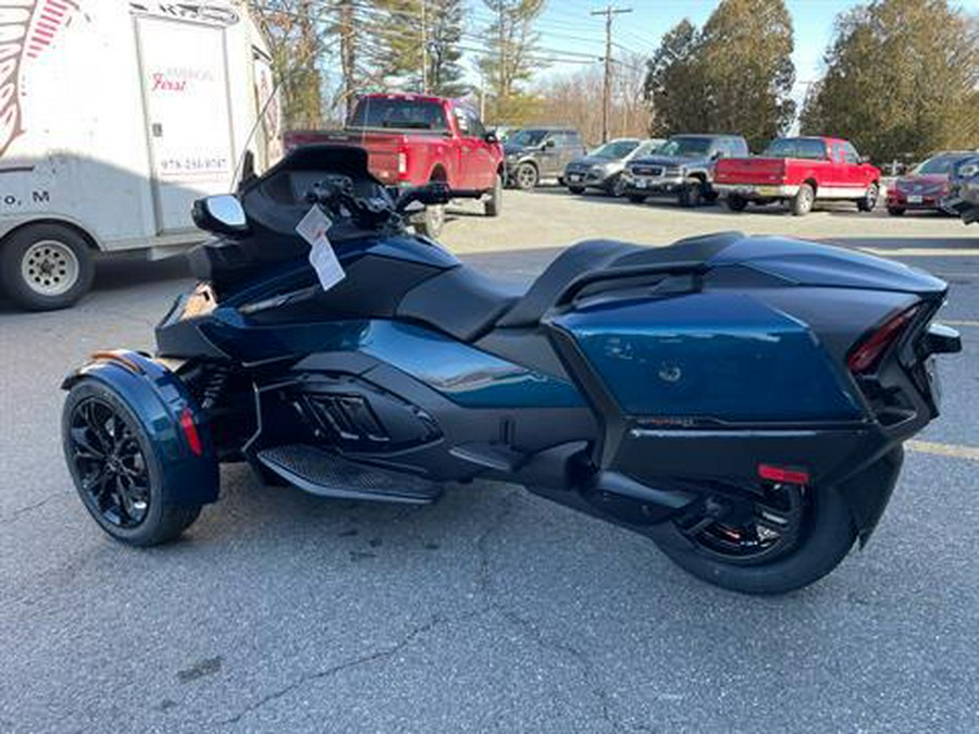 2024 Can-Am Spyder RT