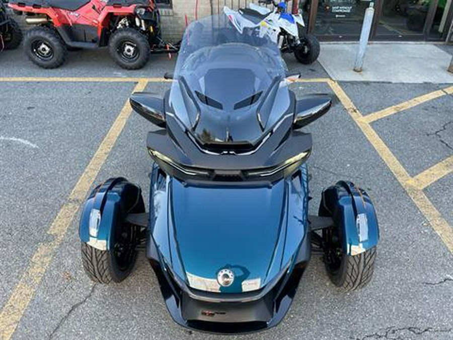 2024 Can-Am Spyder RT