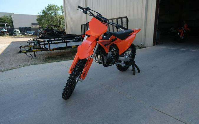 New 2025 KTM 450 SXF ORANGE