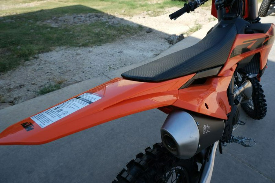 New 2025 KTM 450 SXF ORANGE