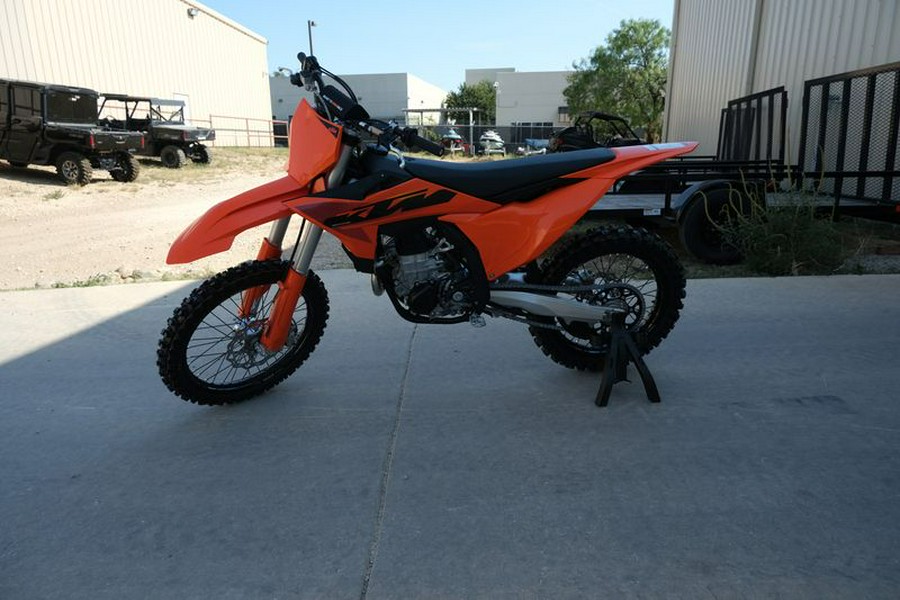 New 2025 KTM 450 SXF ORANGE