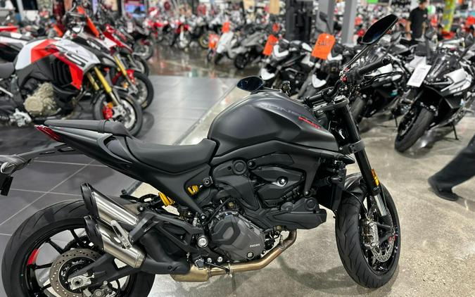 2026 Ducati MONSTER 937+