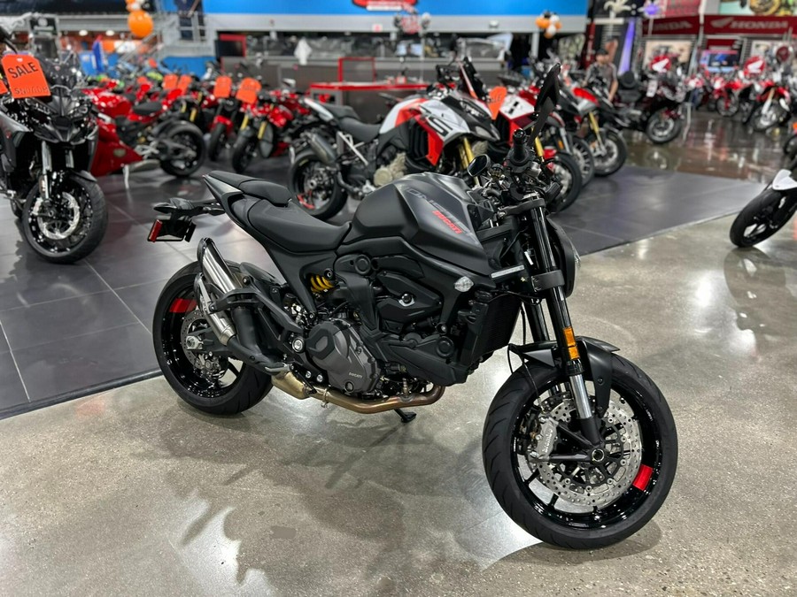 2026 Ducati MONSTER 937+