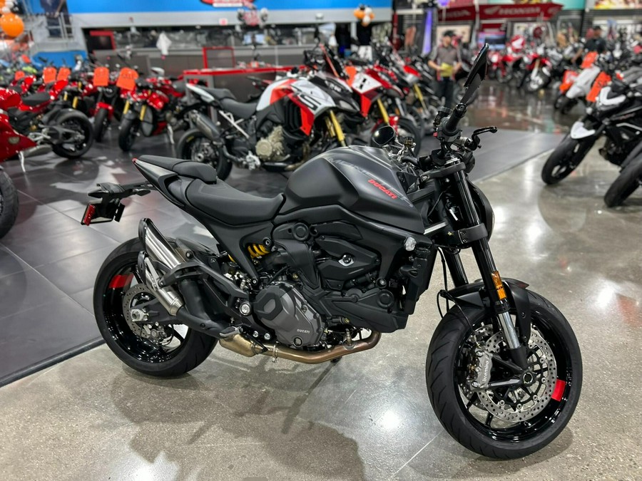 2026 Ducati MONSTER 937+
