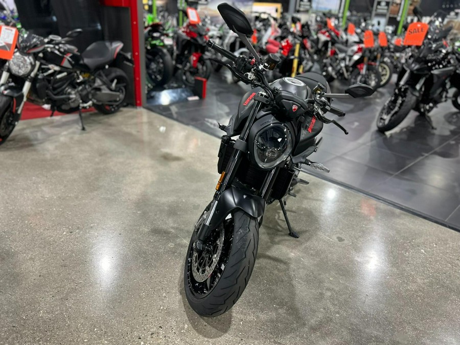 2026 Ducati MONSTER 937+