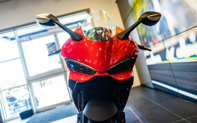 2025 Ducati PANIGALE V2S