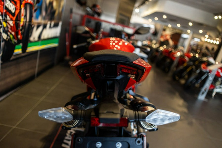 2025 Ducati PANIGALE V2S