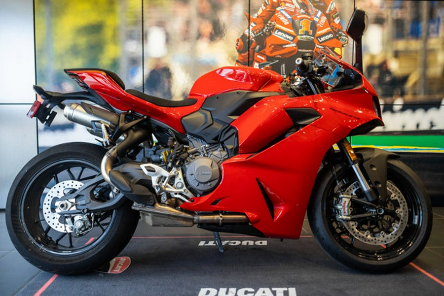2025 Ducati PANIGALE V2S