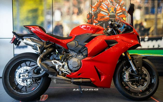 2025 Ducati PANIGALE V2S