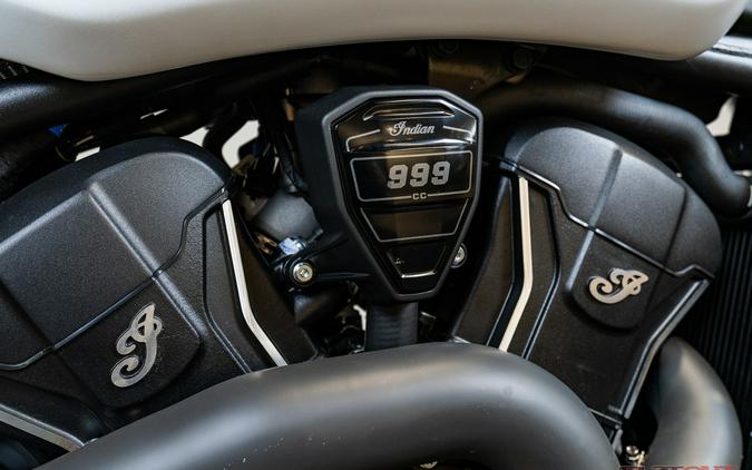 2025 Indian Motorcycle SCOUT SIXTY BOBBER LIMITED (NEW LIKE)