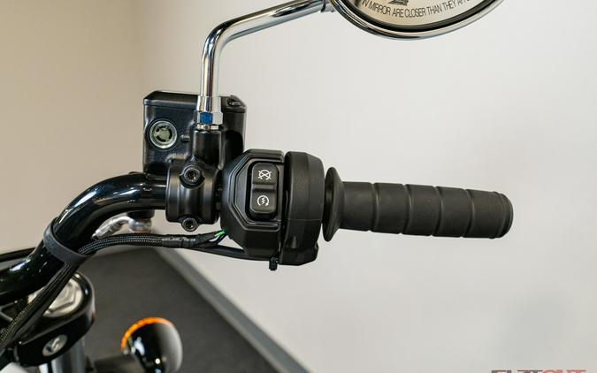 2025 Indian Motorcycle SCOUT SIXTY BOBBER LIMITED (NEW LIKE)