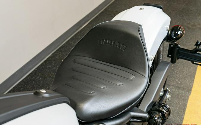 2025 Indian Motorcycle SCOUT SIXTY BOBBER LIMITED (NEW LIKE)