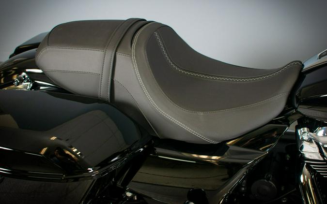 2024 Harley-Davidson Street Glide FLHX