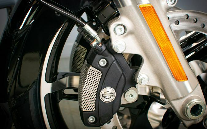 2024 Harley-Davidson Street Glide FLHX