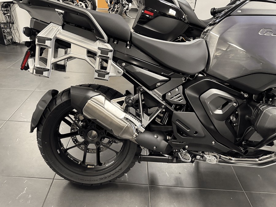2026 BMW R1300GSA