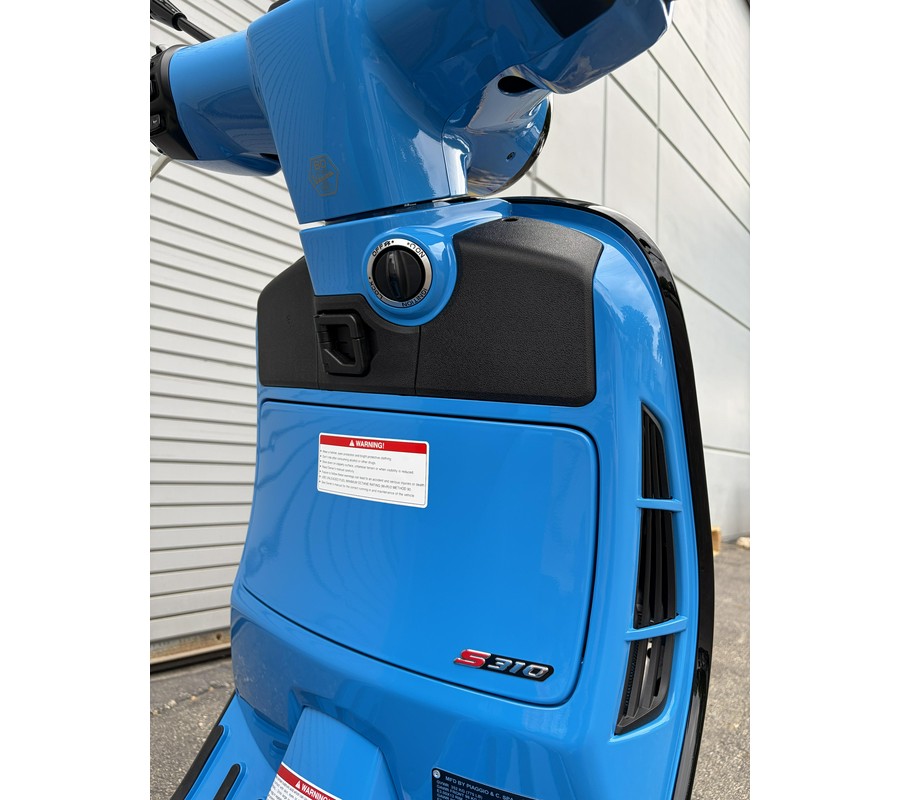 2027 Vespa GTS 310