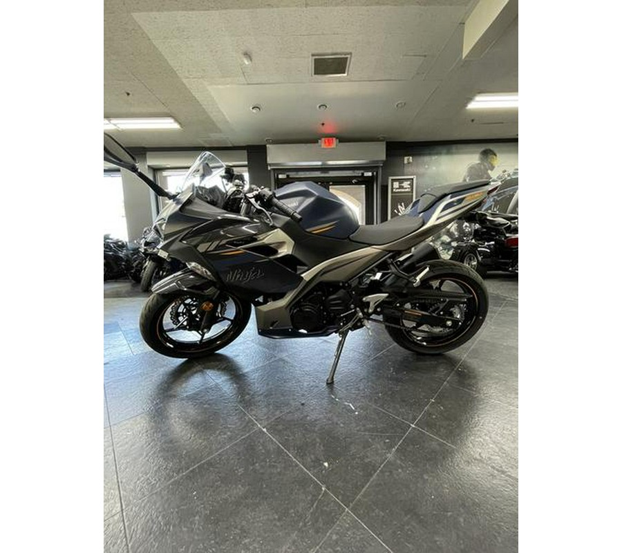 2023 Kawasaki Ninja® 400 Metallic Magnetic Dark Gray/Twilight Blue