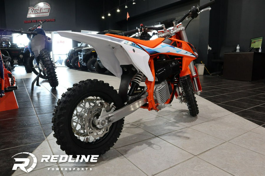 2024 KTM SX-E 3