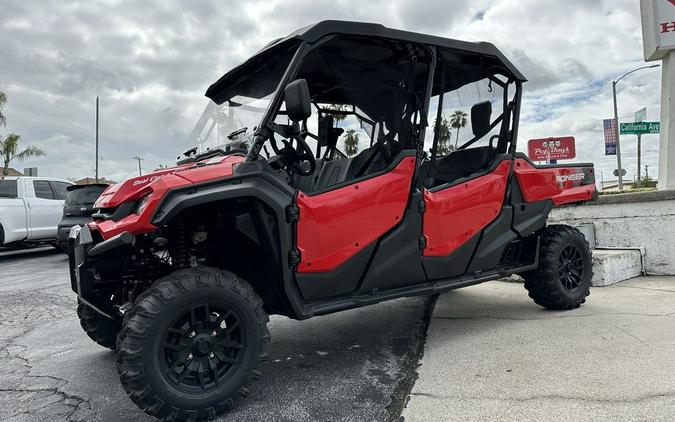 2023 Honda® Pioneer 1000-6 Deluxe Crew