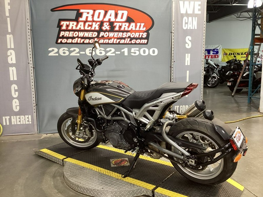 2023 Indian Motorcycle® FTR R Carbon Carbon Fiber