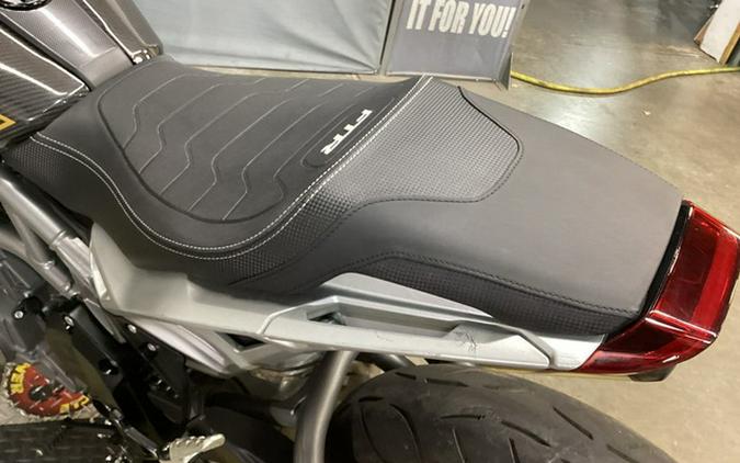 2023 Indian FTR R Carbon Carbon Fiber